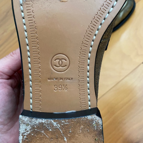 Channel shoes - Picture 3 of 7